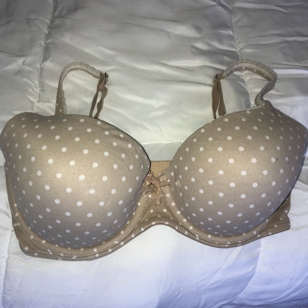 Victoria’s Secret Body By Victoria Nude Bra 32DDD